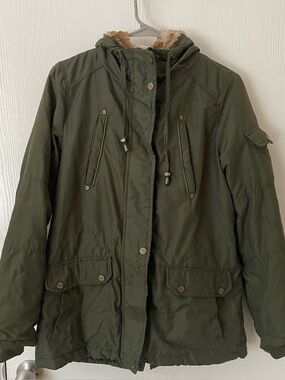 Women’s Olive Green Hooded Parka Jacket Size Small